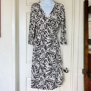 BCBGMAXAZRIA Black and White Print Sheath  Wrap Dress